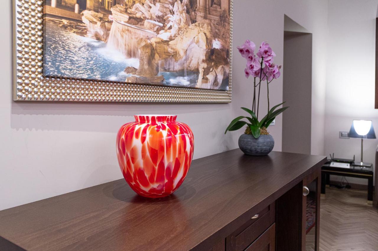 Harry'S Bar Trevi Luxury Apartments - Modelli Roma Ngoại thất bức ảnh